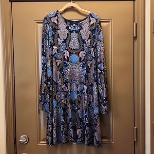 LOFT long sleeve swing dress